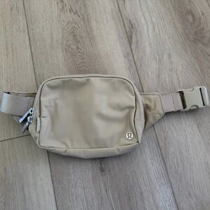 Lululemon Belt Bag